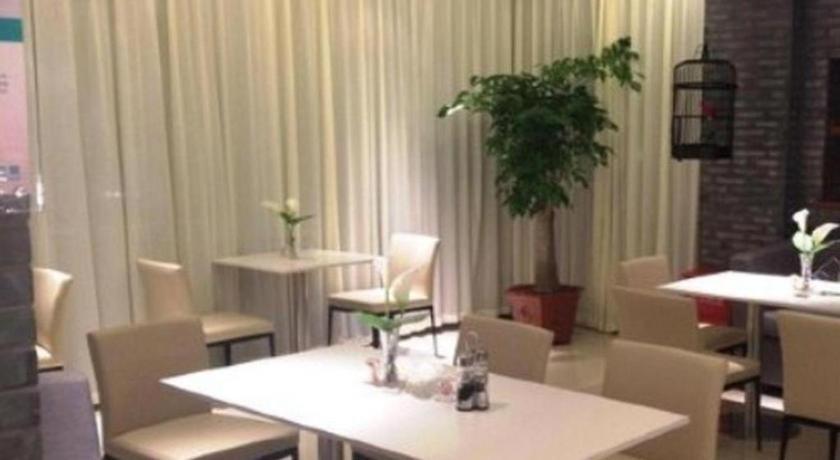 فندق جينجيانج إن جيوجيانج إنترناشونال إجزيبيشن سنتر Jiujiang  المظهر الخارجي الصورة